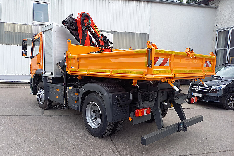 10,5t Dreiseitenkipper mit PALFINGER Ladekran PK 7.501 SLD 5 und Staubox