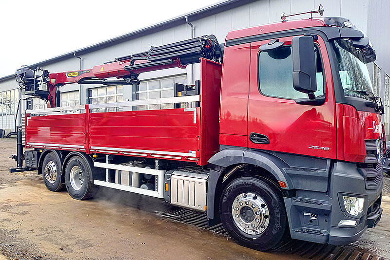 26t Baustoffpritsche mit PALFINGER Ladekran PK 20.501L TEC 3